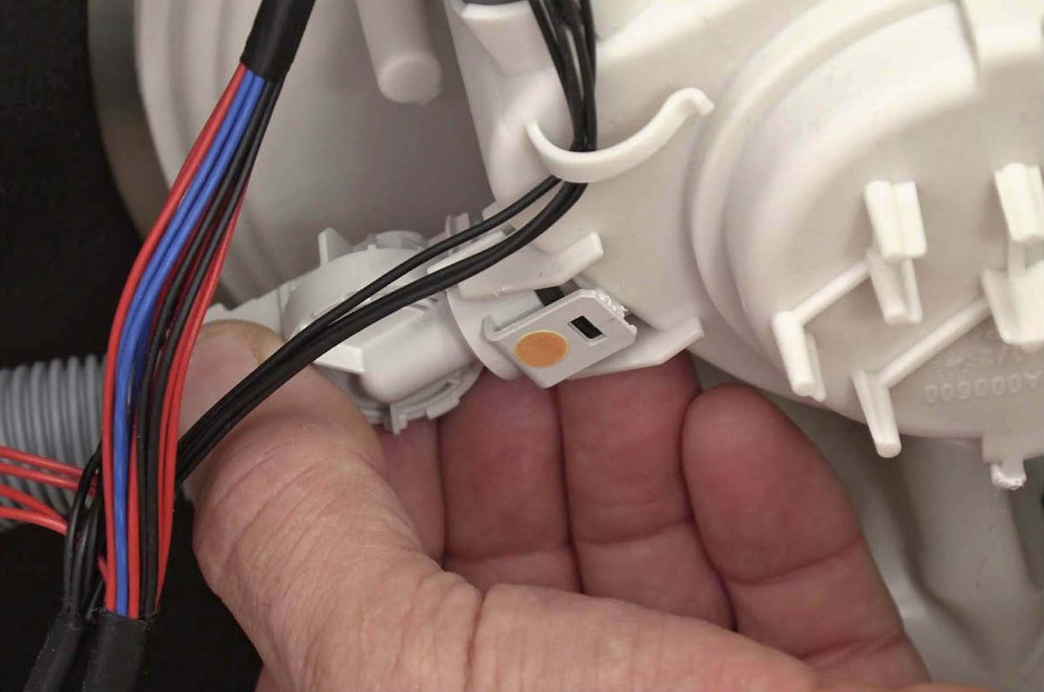 Tryckvakt diskmaskin Trasig nivåkontroll på diskmaskinen